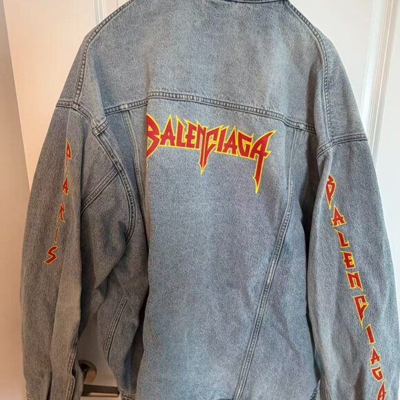 Balenciaga Oversized Metal Logo Denim Jacket - Picture 4 of 4